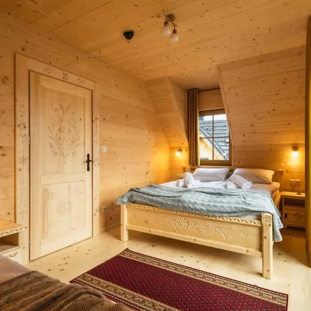 Krokusowa Dolina Wioska Pod Tatrami Ratulow